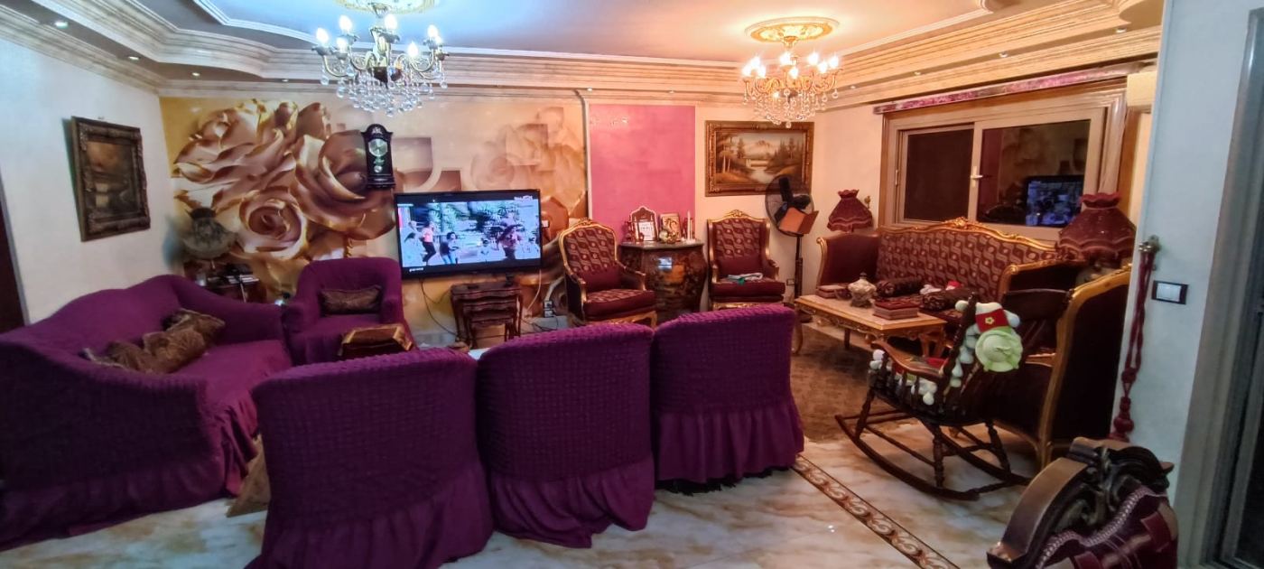 شقة 200 م للبيع خلف السراج مول الحي التامن مدينة نصر